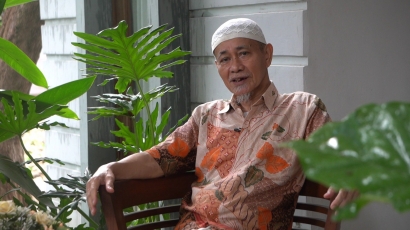 KH Embay Merawat Indonesia, Mensyukuri Nikmat Allah