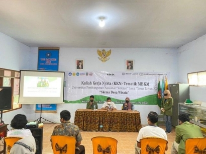 Acara Pembukaan KKN Tematik MBKM Kelompok 91 UPN "Veteran" Jawa Timur di Desa Galengdowo