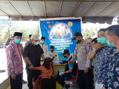Wakil Bupati Gayo Lues H. Said Sani Pantau Jalannya Gebyar Vaksin di Kecamatan Tripe Jaya