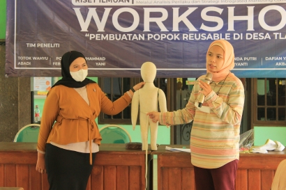 Universitas Muhammadiyah Memberi Pengarahan dan Pelatihan Pembuatan Popok Reusable di Desa Tlasih
