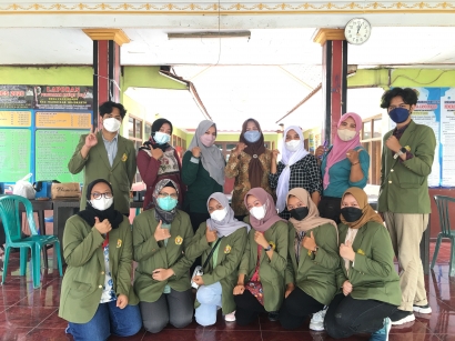 Mahasiswa KKN Tematik MBKM Ikut Serta dalam Membantu Kegiatan Vaksinasi di Desa Candiharjo, Kecamatan Ngoro