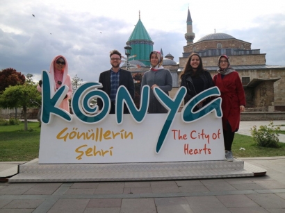 Wisata Bermakna di Konya Gonullerin Sehri (The City of Heart)