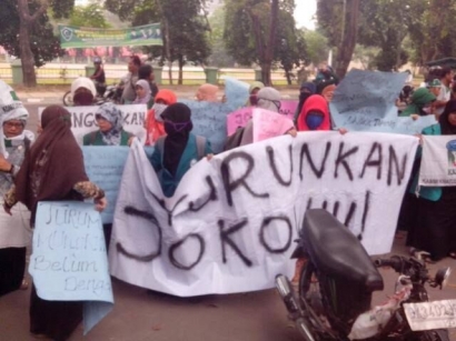 Ini Alasan, Jokowi Mustahil Diturunkan Aksi Unjuk Rasa 11 April