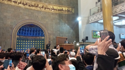 Antusiasme Jamaah Masjid Kampus UGM Menyambut Anies Baswedan