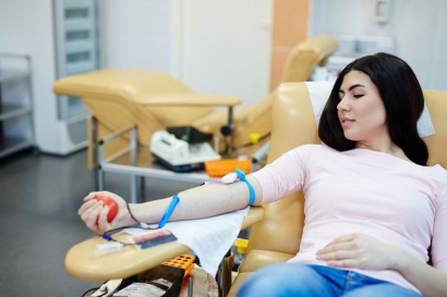 Donor Darah dan Vaksin Tak Batalkan Puasa?