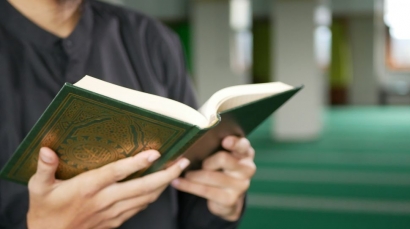Bagaimana Cara Memaknai Nuzulul Qur'an?