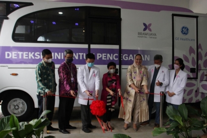 Mobil Pemeriksaan Brawijaya Hospital, Ajak Perempuan Deteksi Dini Kanker Payudara