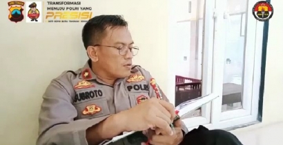 Kapolsek Genuk Kompol Subroto Mengajak Anggota Polsek Genuk agar Lebih Tekun Beribadah di Bulan Ramadhan