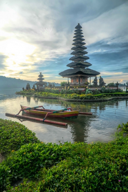 Bali: Tempat Budaya, Agama, dan Wisata Berpadu, Dijaga Indonesia, Dirusak Wisman