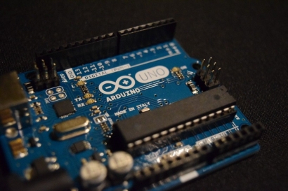 Arduino sebagai Mikrokontroler pada Pembuatan instrumen Berbasis internet of Things (IoT)
