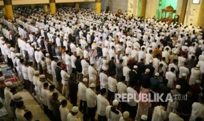 Merawat Cinta kepada Masjid, Sekarang atau Setahun Lagi?