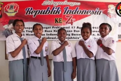 ADEM DAN ADIK: Secercah Cahaya Pendidikan Dari Papua Untuk Indonesia