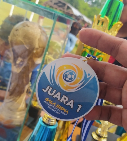 Final Gala Siswa PGRI Cup - Guru dan Masyarakat Menikmati Prestasi Siswa
