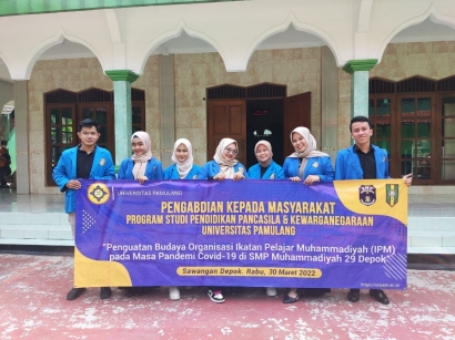 PKM Program Studi PPKN Universitas Pamulang di SMP Muhammadiyah 29 Depok
