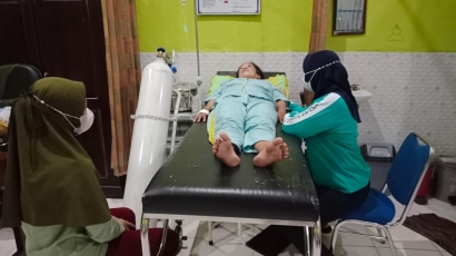 Lapas Perempuan Palembang Kemenkumham Sumsel, Tenaga Kesehatan di Klinik Lapas Siaga On Call di Luar Jam Kerja