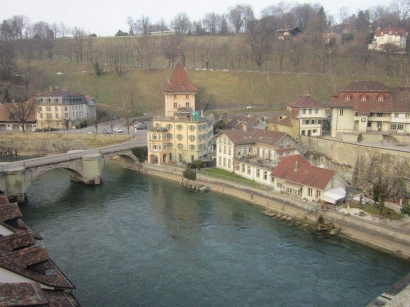 Kota Bern di Swiss yang Menyimpan Misteri Sungai Aare