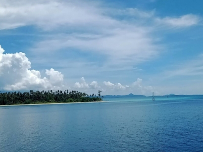 Melacak Jejak Sejarah yang Terselip di Pulau Tuangku