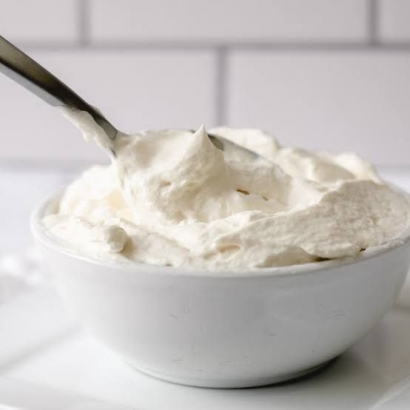 Mengenal Perbedaan Dairy Whipped Cream dengan Non Dairy Whipped Cream