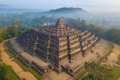 Tiket Masuk Borobudur Rp 750.000,- Masih Murah