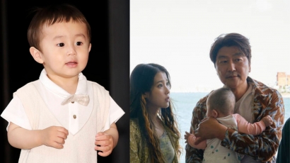 Aktor Bayi "Broker" Park Ji Yong Menarik Perhatian dengan Penampilannya yang Dewasa