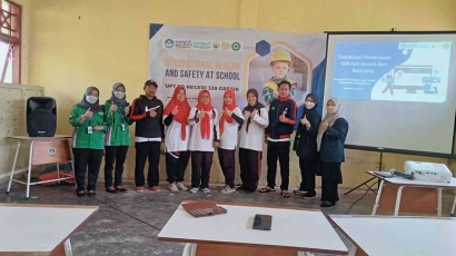 Tim Kampus Mengajar Angkatan 3 Sosialisasi Penerapan Sekolah Aman Bencana pada Guru UPT SD Negeri 339 Gresik
