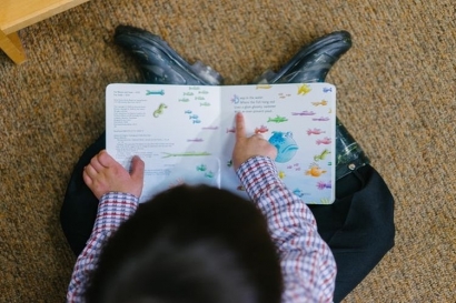 Cara Orangtua Mengenalkan Literasi dan Minat Baca Anak Sejak Dini