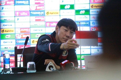 Suporter Indonesia Angkat Suara Usai Shin Tae-yong Diminta untuk Melatih U-20