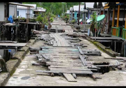 Perlu Sentuhan dari Pemerintah: Jalan Rusak di Desa Igal Kecamatan Mandah