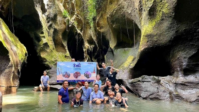Berwisata Petualangan di Ngarai nan Eksotis, Hidden Canyon Beji Guwang
