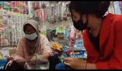 Mahasiswa Untag Surabaya Bantu Promosi UMKM Warga Melalui Instagram