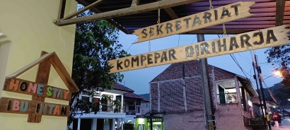 Kompepar Giriharja: Penggerak Ekonomi Desa Wisata Jelekong