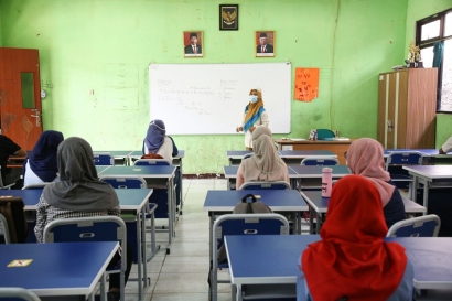 Sebuah Khayalan untuk Pendidikan Indonesia