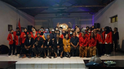 Ayo Dolan Ning Plunturan! Study Ekskursi, Mahasiswa Sastra Inggris Untag Surabaya Berkunjung ke Plunturan, Ponorogo