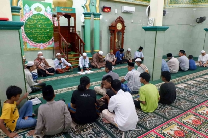 Jelang Idul Adha, Pengurus Masjid Darul Ma'arif Gelar Rapat Persiapan Pelaksanaan Penyembelihan Hewan Kurban
