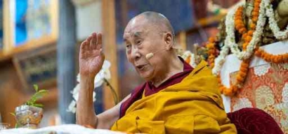 Selebriti Global Dalai Lama Merayakan Ulang Tahun ke-87