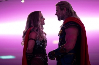 "Thor: Love and Thunder", Menyenangkan, Manis dan Jenaka