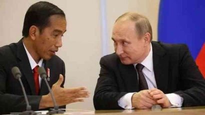 "Beyond The Call of Duty": Kunjungan Jokowi Ke Rusia-Ukraina