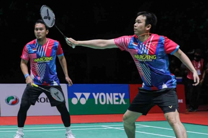 Empat Ganda Putra Indonesia Meloloskan Diri ke Babak 16 Besar Singapore Open 2022