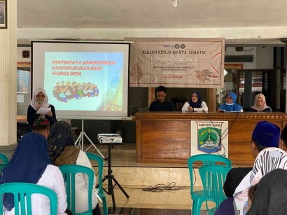 TIM KKNT FIA UB Kelompok 52 Melakukan Sosialisasi "Pentingnya Dokumen Kependudukan" di Desa Ngingit