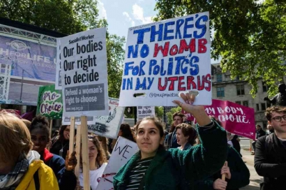 Saat UU Anti-Aborsi Muncul di AS, Sejumlah Aktivis Meksiko Membantu Orang Amerika Akses Aborsi Gratis