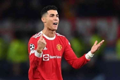Ditolak Klub-klub Top, 4 Alasan Manchester United Tak Perlu Ragu Lepas Ronaldo