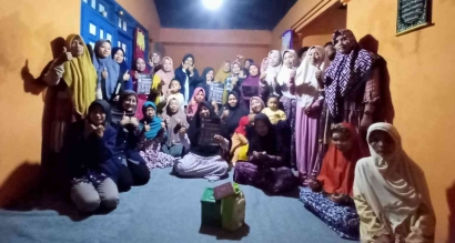 "Teh Cantiks" sebagai Langkah Mahasiswa KKN-T IPB Desa Surjo Mengatasi Limbah Kulit Kopi