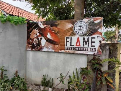 Flame Leather UMKM Penggrajin Kulit Beromset Puluhan Juta Rupiah