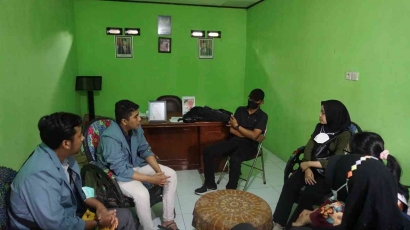 Mahasiswa Universitas Pendidikan Indonesia: Dukung Fasilitas Pendidikan sebagai Sarana Peningkatan Pola Hidup Sehat Desa Sukagalih, Jonggol - Bogor dalam Kegiatan KKN Tematik UPI 2022