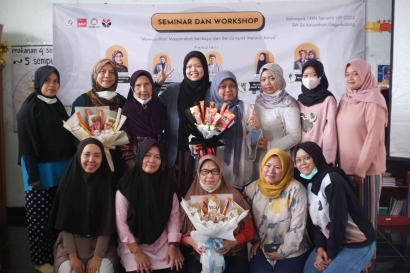 Mewujudkan Masyarakat Berdaya dan Berdampak Melalui Seminar dan Workshop pada Masyarakat RW 06 Kelurahan Gegerkalong Kota Bandung