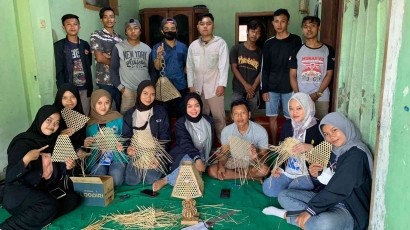 Pelatihan Pembuatan Lampu Hias Berbahan Dasar Bambu di Desa Glagahwero, Kecamatan Kaliasat, Jember