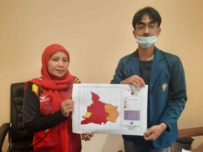 Mahasiswa KKN UNDIP Membuat Peta Persebaran Lokasi Terkontaminasi Jentik Nyamuk