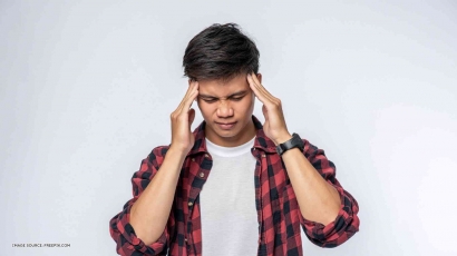 6 Pijatan untuk Sakit Kepala yang Mudah Dilakukan