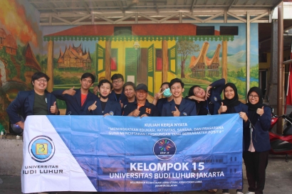 Mahasiswa Universitas Budi Luhur KKN 15 Menciptakan Lingkungan yang Berkarakter Positif