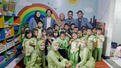 KKN UPI 2022: Salah Satu Upaya Mewujudkan Generasi Unggul di PAUD Abadi Kids, Bandung